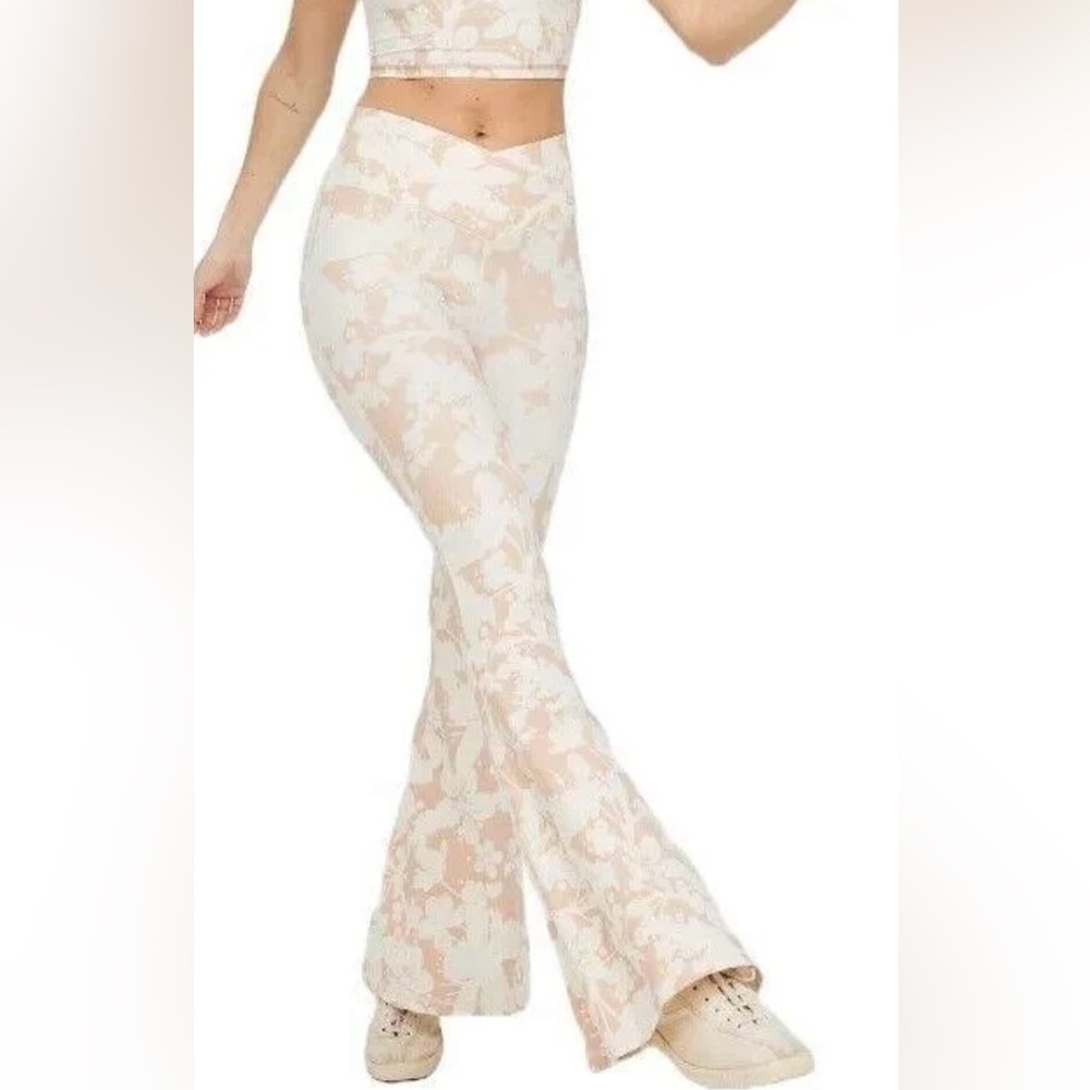 Aerie Offline Flare leggings